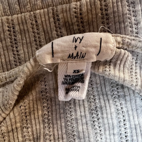 Ivy + Main Cream Cropped Long Sleeve Size XS - Picture 4 of 4